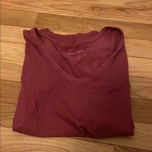 American Eagle T shirt